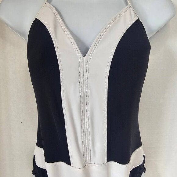 BLEU Rod Beattie Summer Plunge Halter One Piece Swimsuit Black/White Sz 4 - Picture 1 of 5